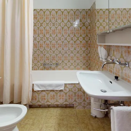 Au Reduit 403 شقة